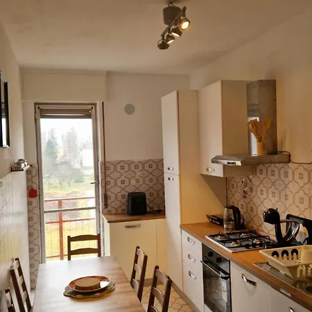 Modern Escape In Between Alps & Sea Апартаменты