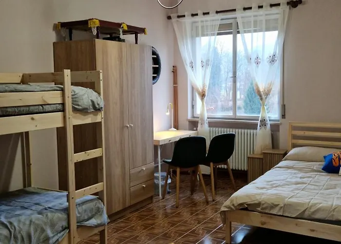 Modern Escape In Between Alps And Sea Apartament *